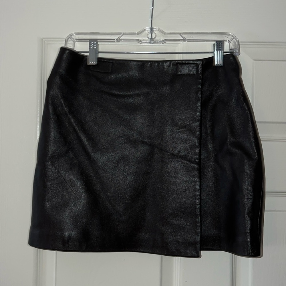 Brown Leather Velcro Wrap lined Hugo Buscati Mini Skirt Size 8